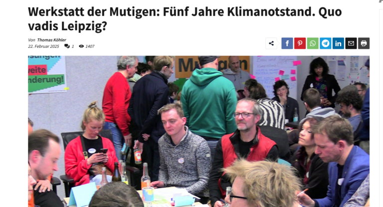 Verschiedene Aktuere aus Politik und Gesellschaft beraten sich bei der Werkstatt der Mutigen.